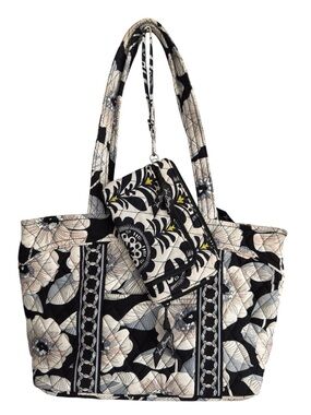 Vera Bradley Camellia Quilted Tote Bag Black Cream Floral w Matching Wristlet
